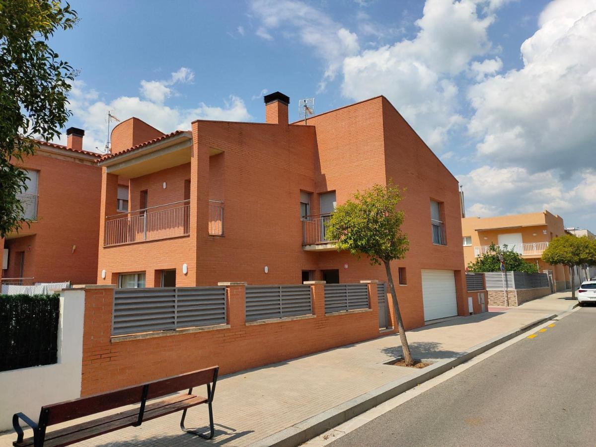 ריאוס Chalet Amplio Con Jardin Y Zona Barbacoa. מראה חיצוני תמונה